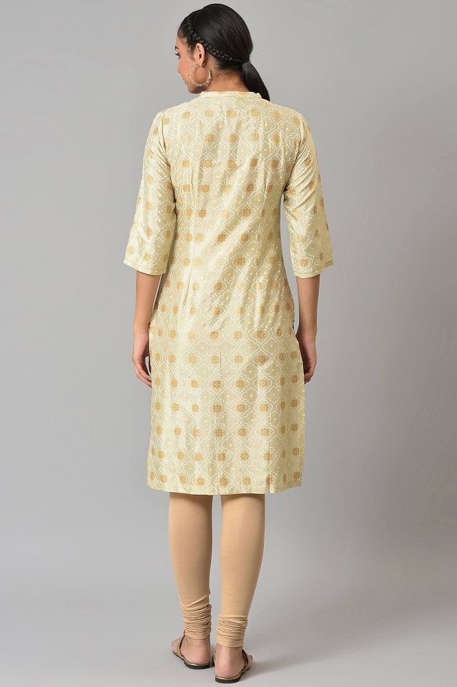 Contrast embroidery on cream kurta set with dupatta - set of four by Akiso  | The Secret Label